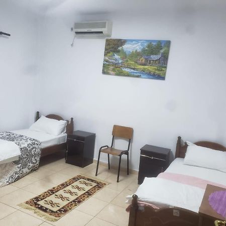 Hostel Split Rock تيرانا المظهر الخارجي الصورة