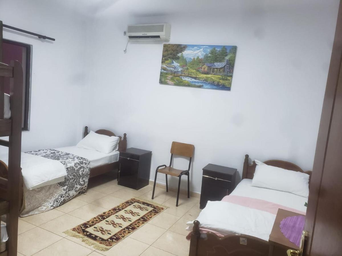 Hostel Split Rock تيرانا المظهر الخارجي الصورة