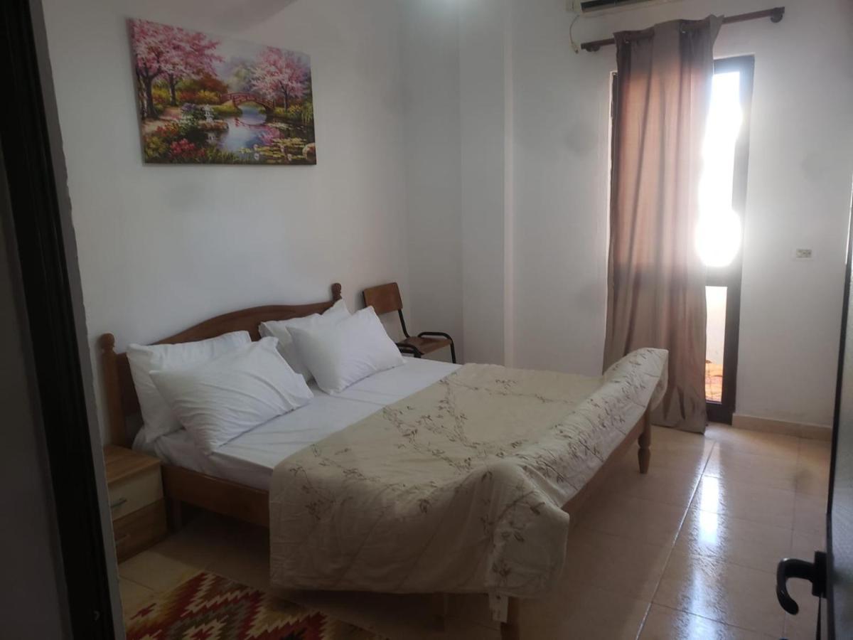 Hostel Split Rock تيرانا المظهر الخارجي الصورة
