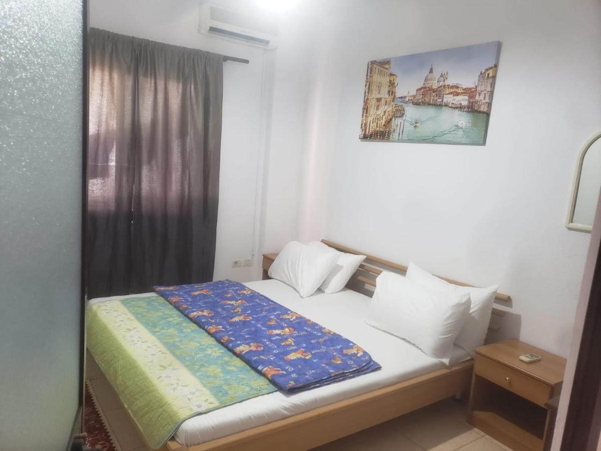 Hostel Split Rock تيرانا المظهر الخارجي الصورة