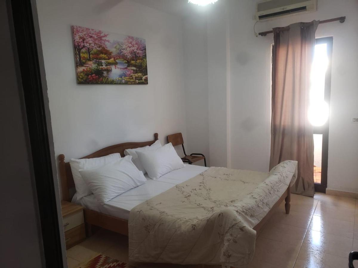 Hostel Split Rock تيرانا المظهر الخارجي الصورة
