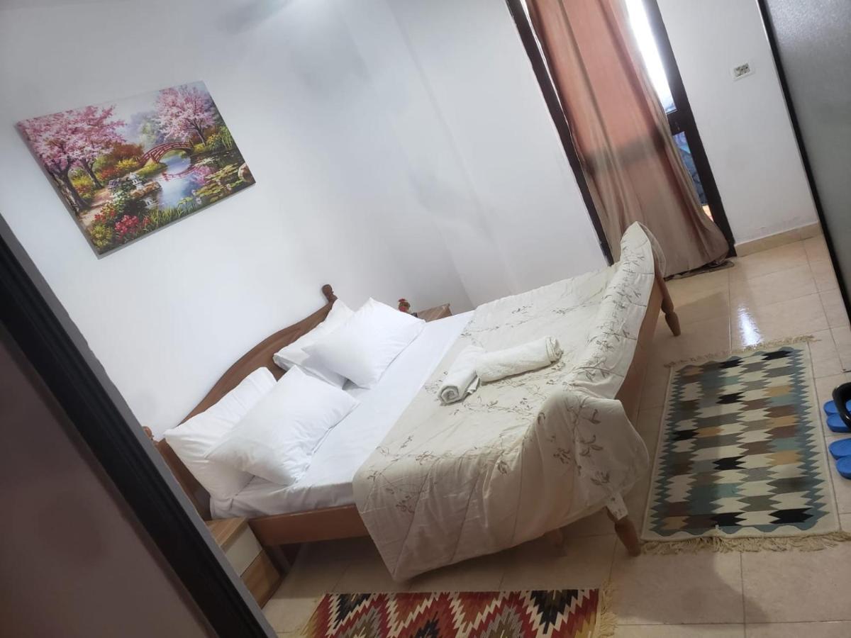 Hostel Split Rock تيرانا المظهر الخارجي الصورة