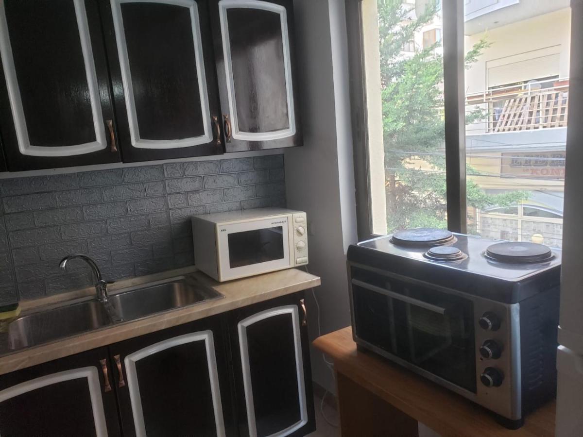 Hostel Split Rock تيرانا المظهر الخارجي الصورة
