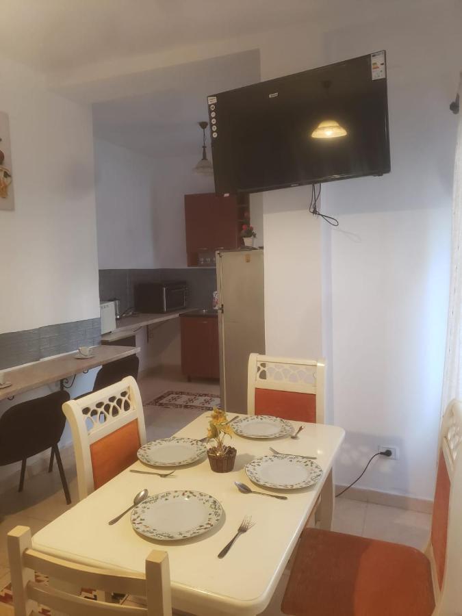 Hostel Split Rock تيرانا المظهر الخارجي الصورة