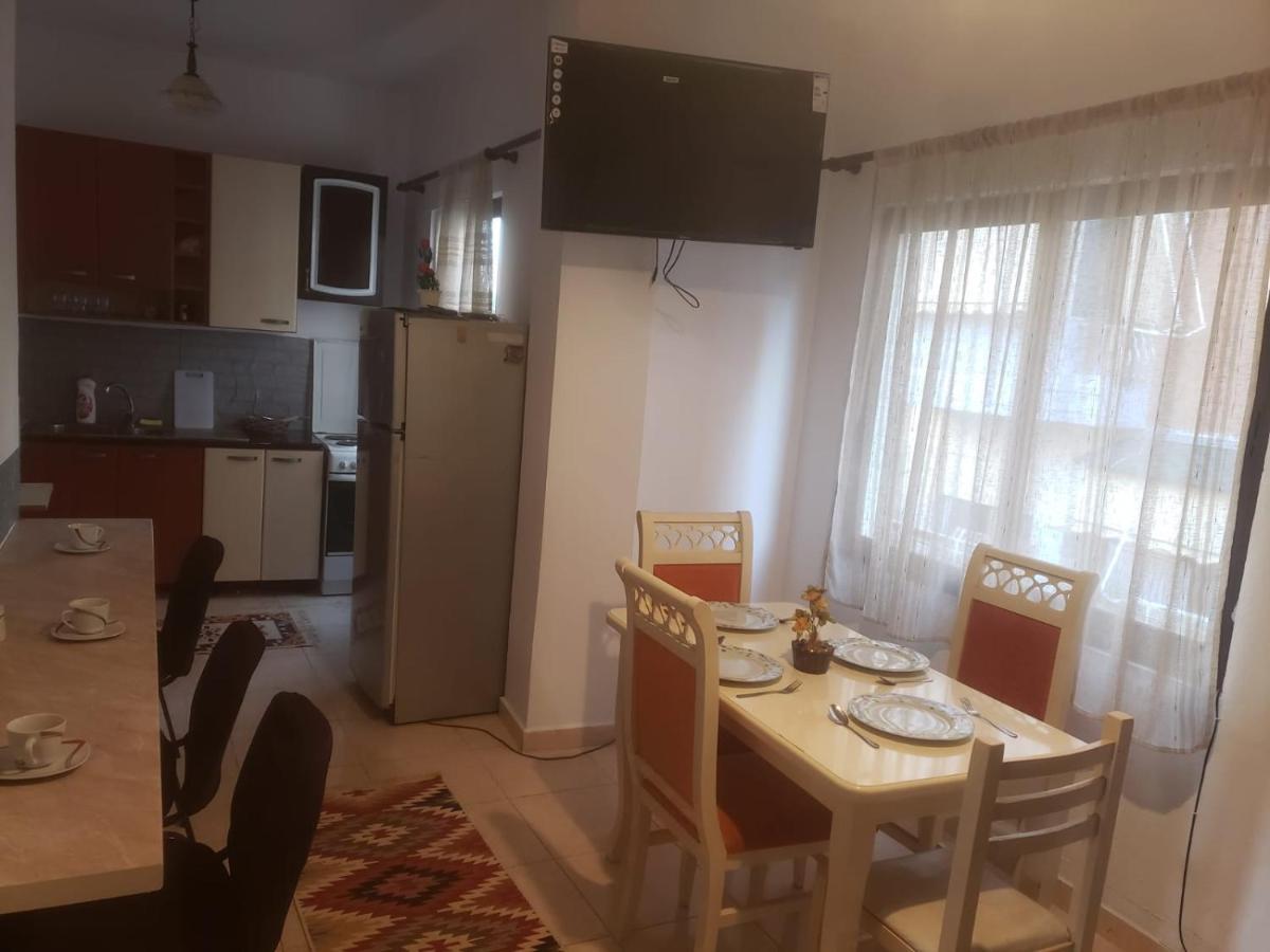 Hostel Split Rock تيرانا المظهر الخارجي الصورة
